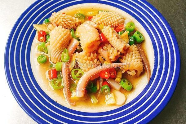 Рулет из кальмара и абсент
